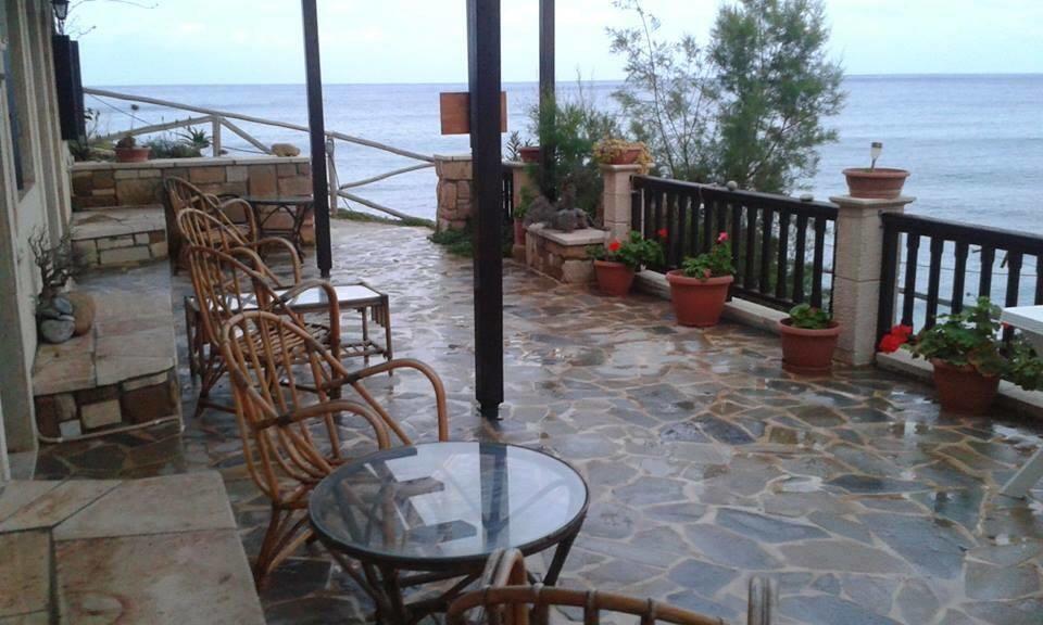 Coral Front Beach Káto Zákros Dış mekan fotoğraf