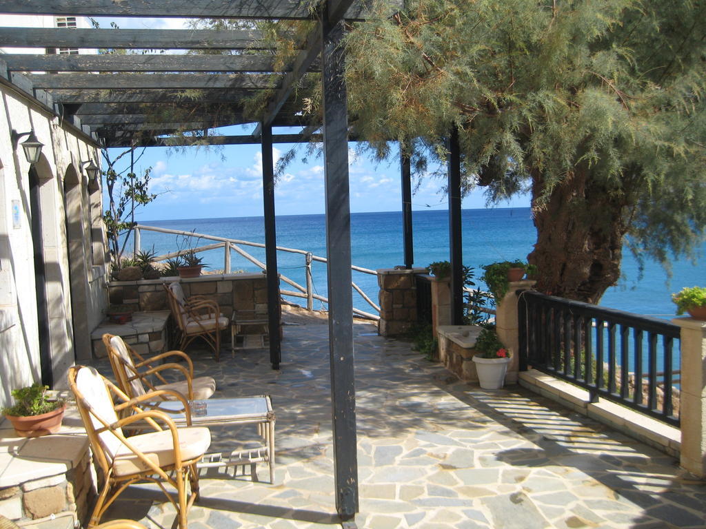 Coral Front Beach Káto Zákros Dış mekan fotoğraf